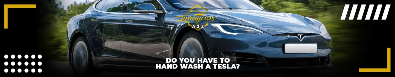 ¿Hay que lavar a mano un Tesla?